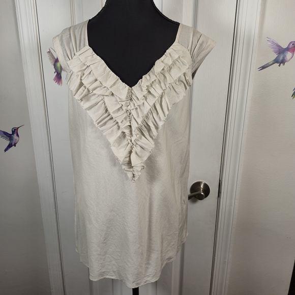 Banana Republic Cotton Ruffle V-Neck Sleeveless Top Beige Cream Size M - Picture 2 of 7
